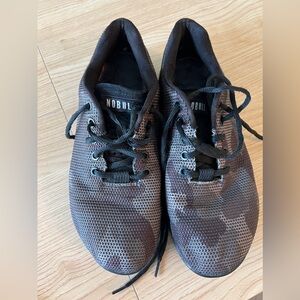 NoBull camo trainers